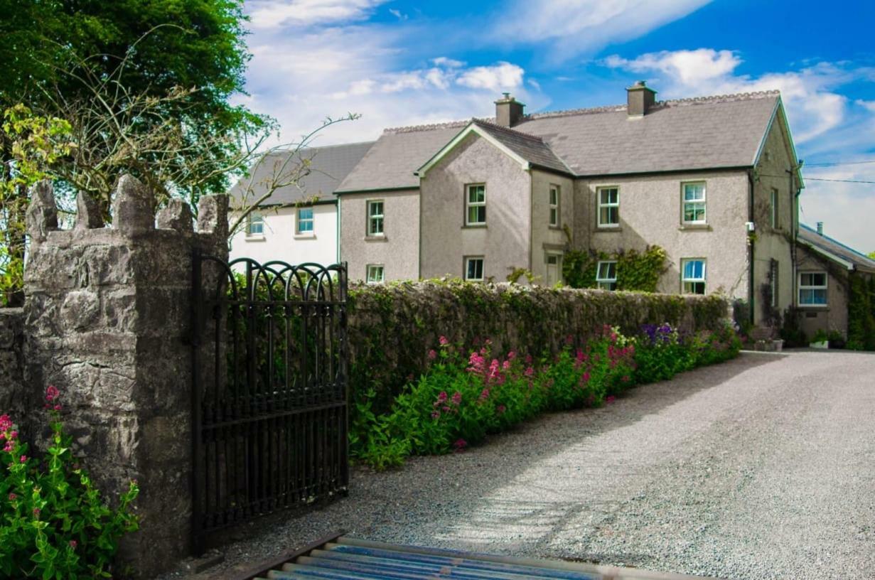 Corrib View Farmhouse Galway Exterior photo