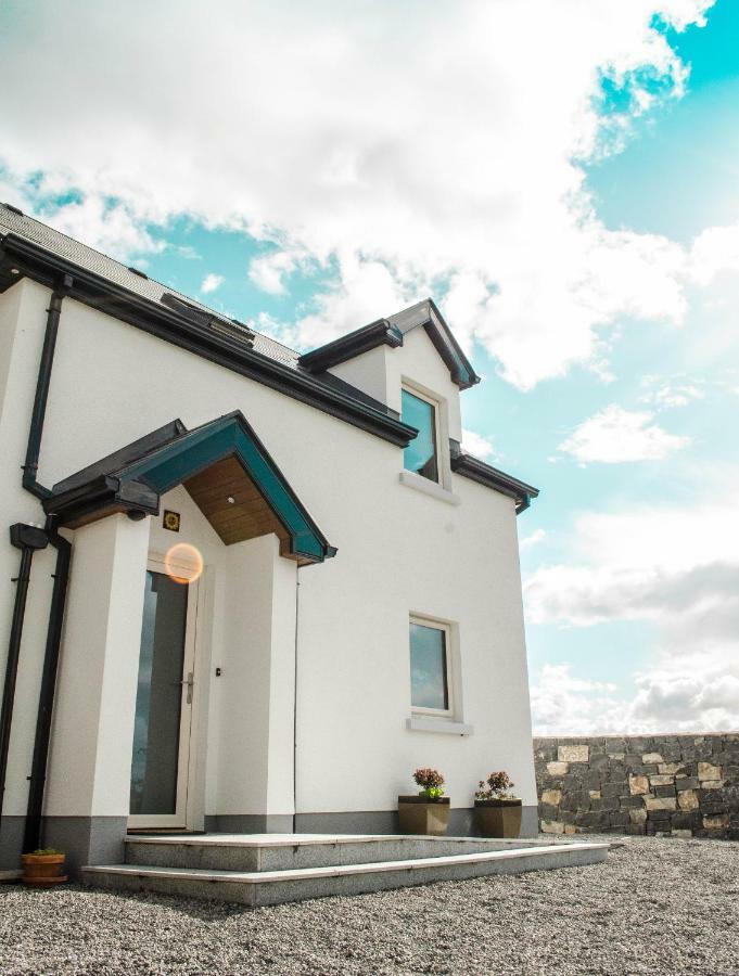 Corrib View Farmhouse Galway Exterior photo