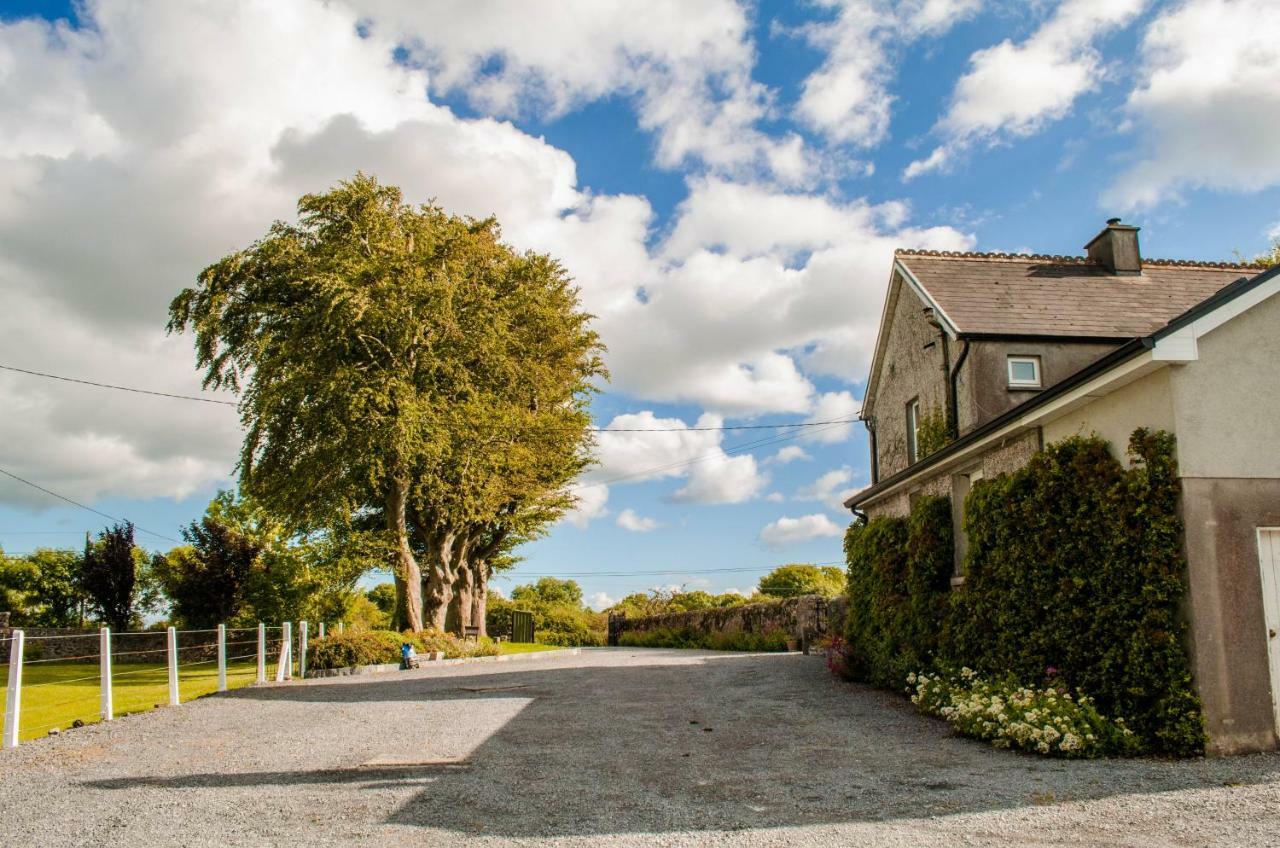 Corrib View Farmhouse Galway Exterior photo